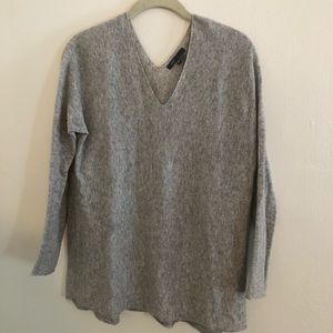 Vince double v-neck gray sweater, loose fit
